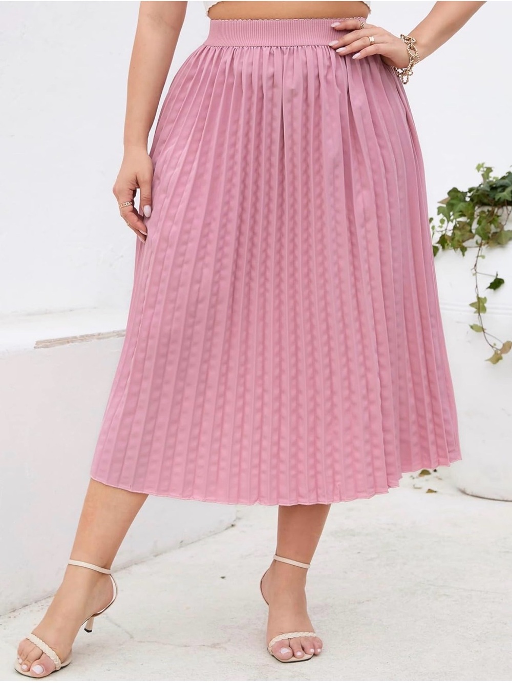 Women's Pleated Midi Skirt in Dusty Rose